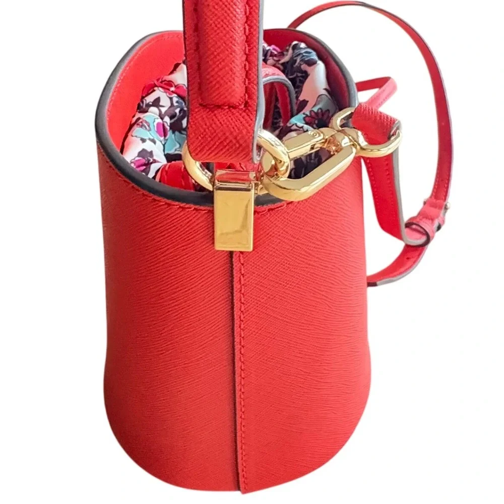 $328 TORY‎ BURCH Emerson Mini Bucket Bag Coral Leather Floral Insert Crossbody